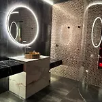 Prive Xxl Dans Cave Voutee - Luxe Romantique 보르도